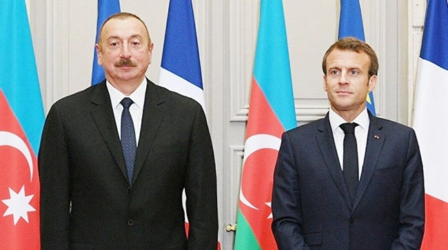 Makron İlham Əliyevə zəng etdi