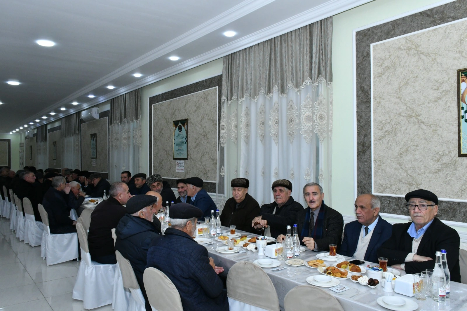Ümummilli Lider Heydər Əliyevin anım günü Abşeronda qeyd edildi - Fotolar