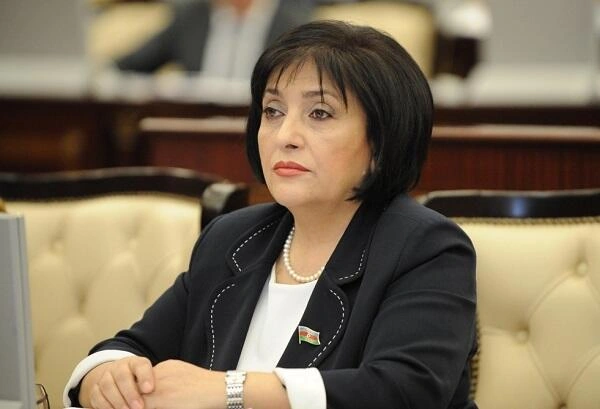 Sahibə Qafarova Rusiyaya getdi
