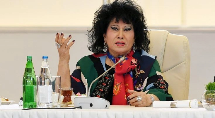 <!--StartFragment -->
2026-cı ili Zeynəb Xanlarova ilə qarşılayacağıq - VİDEO
<!--EndFragment -->