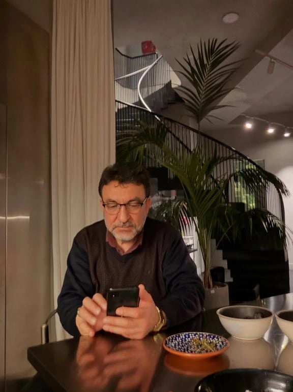 Serenay Sarıkayadan diqqətçəkən paylaşım – FOTO