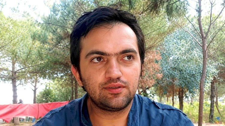 “Maaşımı azaltdılar, evimi satmağa məcbur oldum” - Əməkdar artistdən etiraz