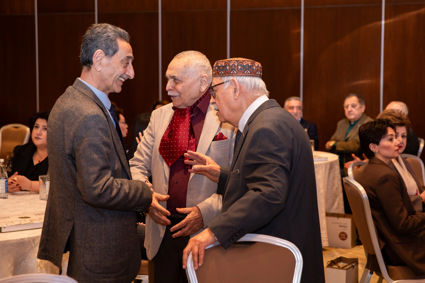 bp və TLM Azərbaycan kino ensiklopediyasını təqdim etdi