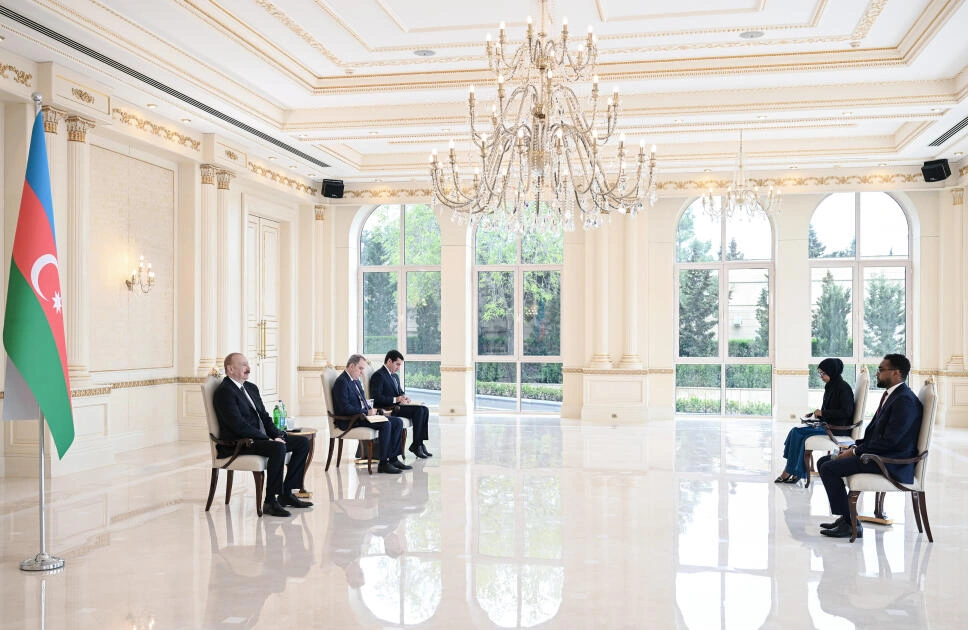 Prezident İlham Əliyev Somalinin Azərbaycana yeni təyin olunmuş səfirini qəbul edib - FOTO