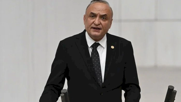 Millət vəkili bıçaqlandı