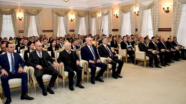 Hesablama Palatasında “Heydər Əliyev və Azərbaycan Konstitusiyası: Suverenliyin təməli” mövzusunda tədbir keçirilib