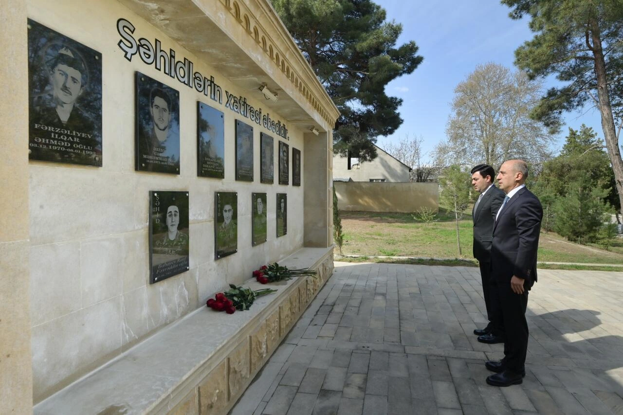 Emin Əmrullayev Xaçmazda tədris prosesi ilə tanış olub - FOTO