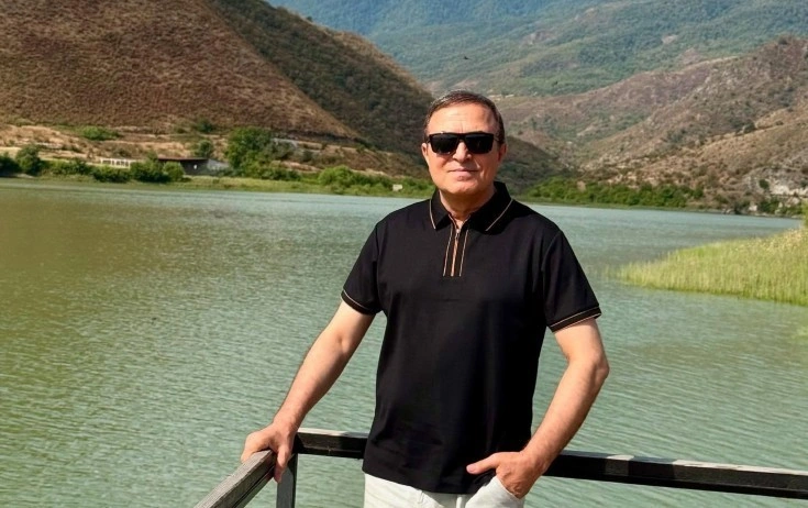 Mənsum İbrahimov bu yolla formada qalır