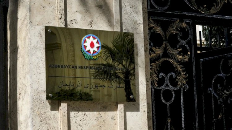 Baş nazir İrandakı səfirliyi bu siyahıya əlavə etdi